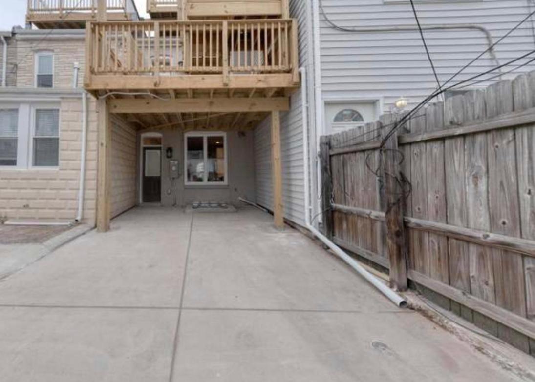 Beautiful Canton Home W/Rooftop Deck +Private Parking Baltimore Exterior photo